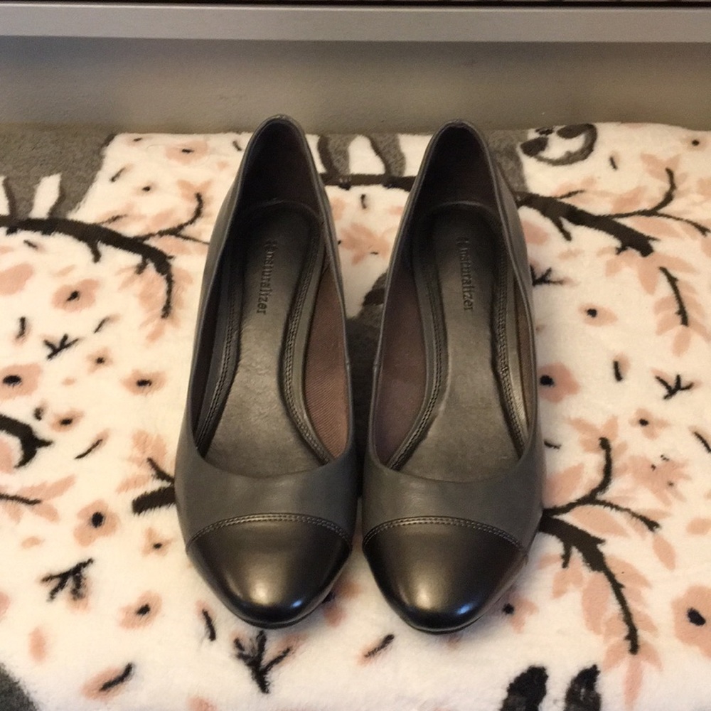 Naturalized high heels